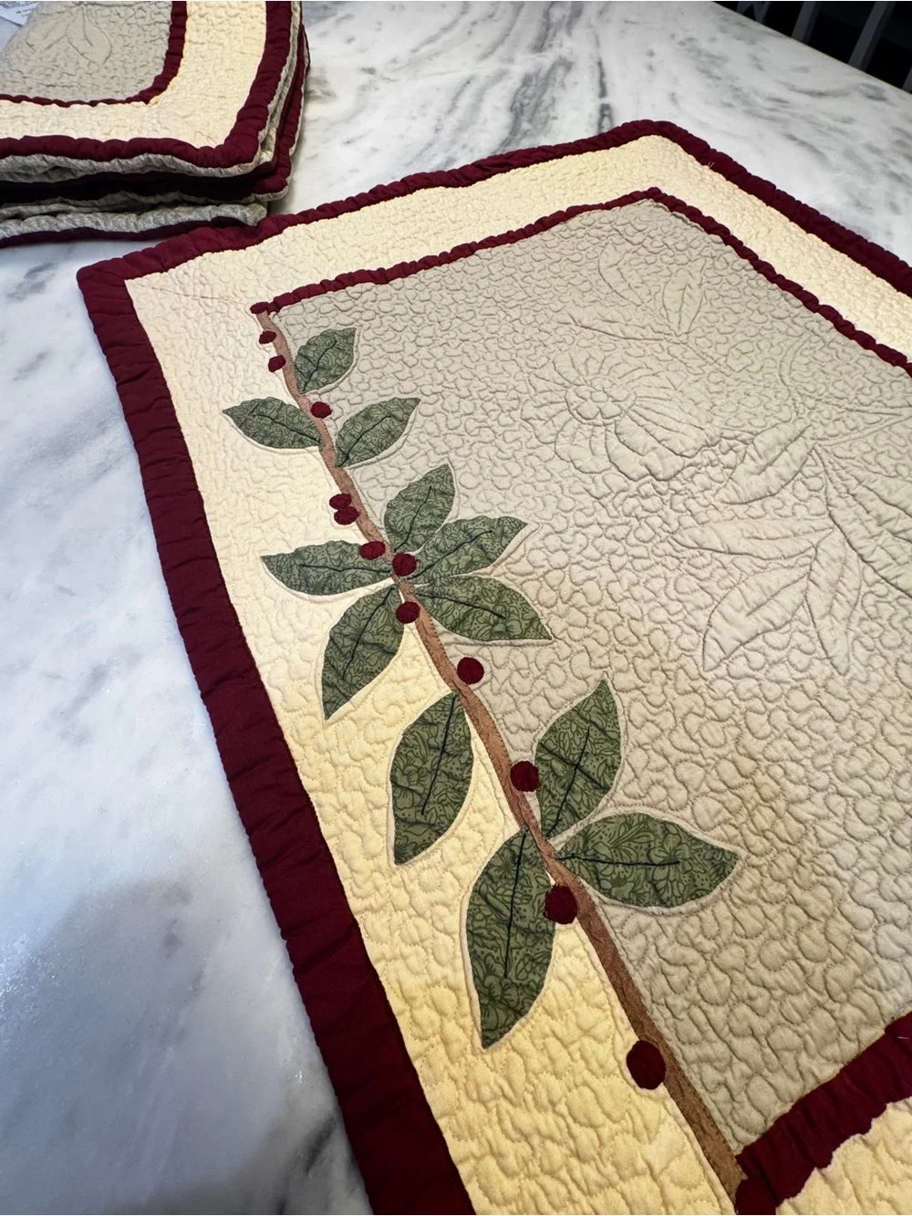 L.L. Bean Vintage Set of Standard Quilted Pillow Shams Holly Berry pattern